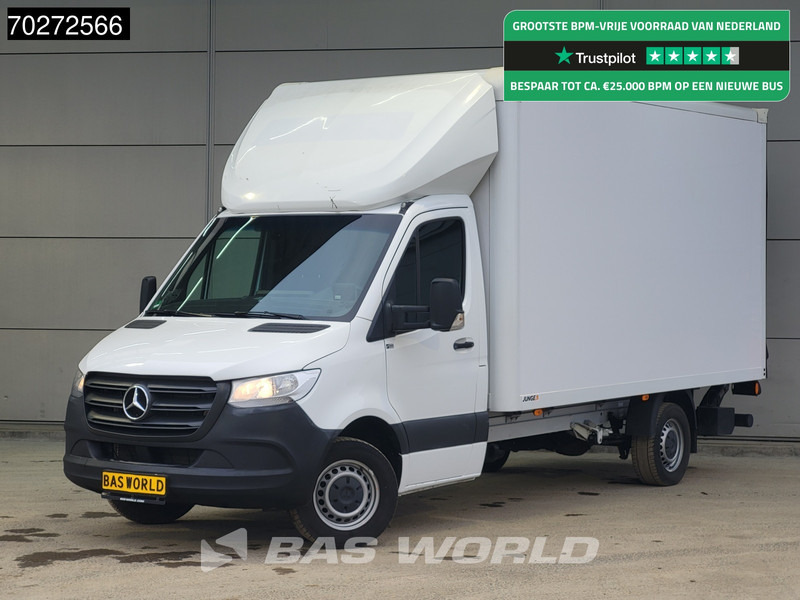 Mercedes-Benz Sprinter 317 CDI Bakwagen Automaat Laadklep Camera Meubelbak Koffer LBW 20m3 Airco - Dostavno vozilo sa zatvorenim sandukom: slika 1 Mercedes-Benz Sprinter 317 CDI Bakwagen Automaat Laadklep Camera Meubelbak Koffer LBW 20m3 Airco - Dostavno vozilo sa zatvorenim sandukom: slika 1