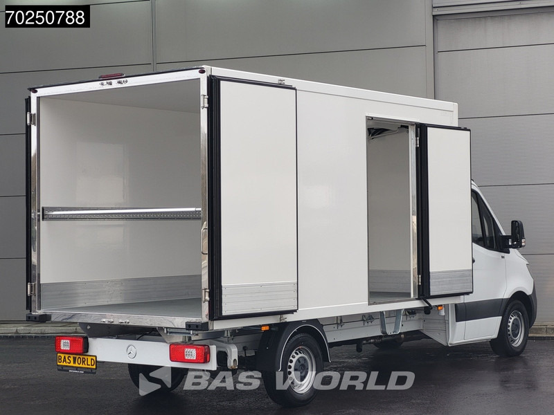 Mercedes-Benz Sprinter 317 CDI Koelwagen Automaat Zijdeur 2025-Model Thermo King V-300max 230v-Stekker 170PK Airco Cruise MBUX CarPlay Euro6 Koel Koele - Dostavno vozilo hladnjača: slika 5 Mercedes-Benz Sprinter 317 CDI Koelwagen Automaat Zijdeur 2025-Model Thermo King V-300max 230v-Stekker 170PK Airco Cruise MBUX CarPlay Euro6 Koel Koele - Dostavno vozilo hladnjača: slika 5