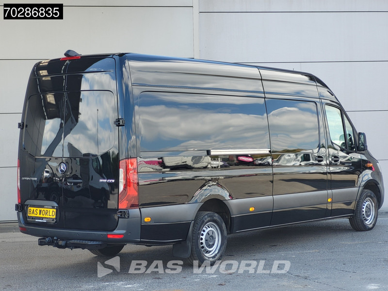 Mercedes-Benz Sprinter 319 CDI Automaat 190PK Trekhaak LED Airco Camera Parkeersensoren MBUX CarPlay Euro6 L3 16m3 Airco Trekhaak - Furgon: slika 5 Mercedes-Benz Sprinter 319 CDI Automaat 190PK Trekhaak LED Airco Camera Parkeersensoren MBUX CarPlay Euro6 L3 16m3 Airco Trekhaak - Furgon: slika 5