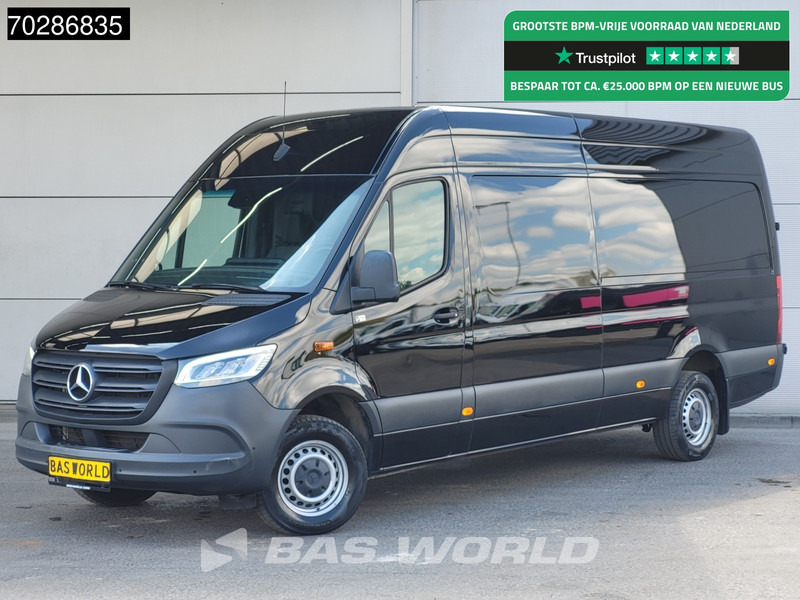 Mercedes-Benz Sprinter 319 CDI Automaat 190PK Trekhaak LED Airco Camera Parkeersensoren MBUX CarPlay Euro6 L3 16m3 Airco Trekhaak - Furgon: slika 1 Mercedes-Benz Sprinter 319 CDI Automaat 190PK Trekhaak LED Airco Camera Parkeersensoren MBUX CarPlay Euro6 L3 16m3 Airco Trekhaak - Furgon: slika 1
