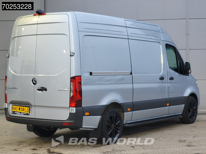 Mercedes-Benz Sprinter 319 CDI Automaat L2H2 AMG Black Edition LED 18'' MBUX Camera 11m3 Airco Cruise control - Furgon: slika 5 Mercedes-Benz Sprinter 319 CDI Automaat L2H2 AMG Black Edition LED 18'' MBUX Camera 11m3 Airco Cruise control - Furgon: slika 5