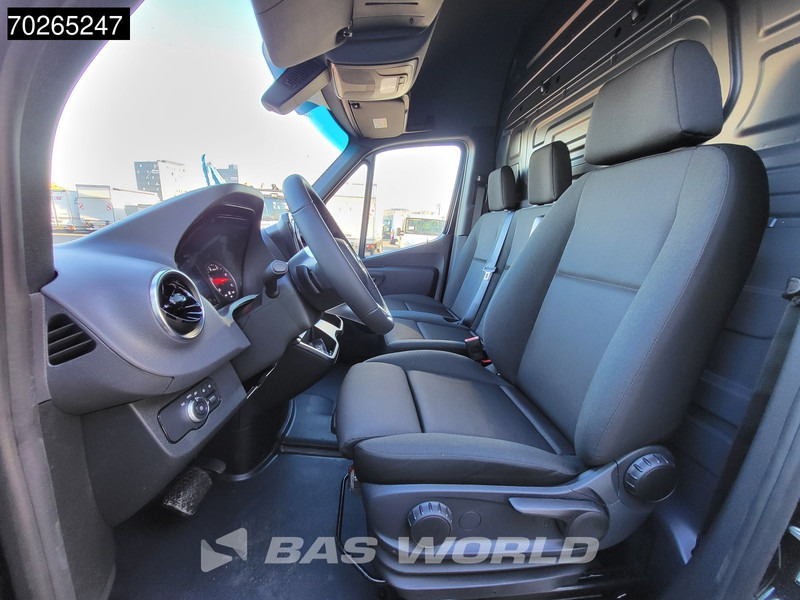Mercedes-Benz Sprinter 319 CDI Automaat L3H2 2025model 3.5t trekhaak LED Camera 15m3 Airco Trekhaak Cruise control Mercedes-Benz Sprinter 319 CDI Automaat L3H2 2025model 3.5t trekhaak LED Camera 15m3 Airco Trekhaak Cruise control: slika 12