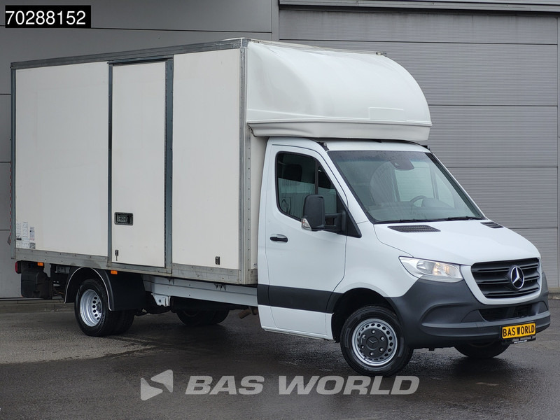 Mercedes-Benz Sprinter 516 CDI Dubbellucht Laadklep Zijdeur Airco Cruise Control Bakwagen Meubelbak Koffer 21m3 Airco Cruise control - Dostavno vozilo sa zatvorenim sandukom: slika 5 Mercedes-Benz Sprinter 516 CDI Dubbellucht Laadklep Zijdeur Airco Cruise Control Bakwagen Meubelbak Koffer 21m3 Airco Cruise control - Dostavno vozilo sa zatvorenim sandukom: slika 5