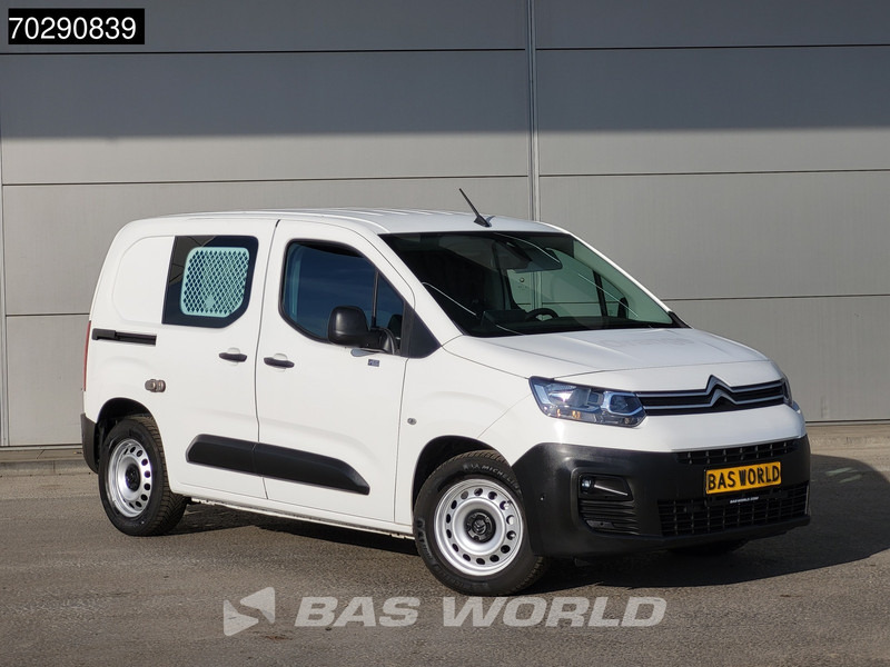 Opel Combo 110PK L1H1 Benzine Emissievrije Euro6 Automaat Navi Airco Cruise Parkeersensoren L1 3m3 Airco Cruise control - Mali kombi: slika 5 Opel Combo 110PK L1H1 Benzine Emissievrije Euro6 Automaat Navi Airco Cruise Parkeersensoren L1 3m3 Airco Cruise control - Mali kombi: slika 5