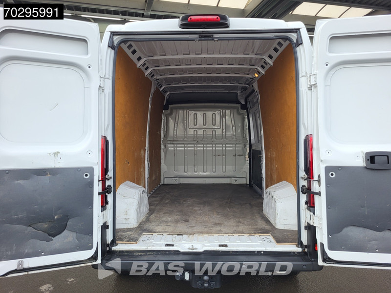 Peugeot Boxer 140pk L3H2 Navi Camera Trekhaak Airco Cruise L3 Maxi Airco Trekhaak Cruise control - Furgon: slika 3 Peugeot Boxer 140pk L3H2 Navi Camera Trekhaak Airco Cruise L3 Maxi Airco Trekhaak Cruise control - Furgon: slika 3