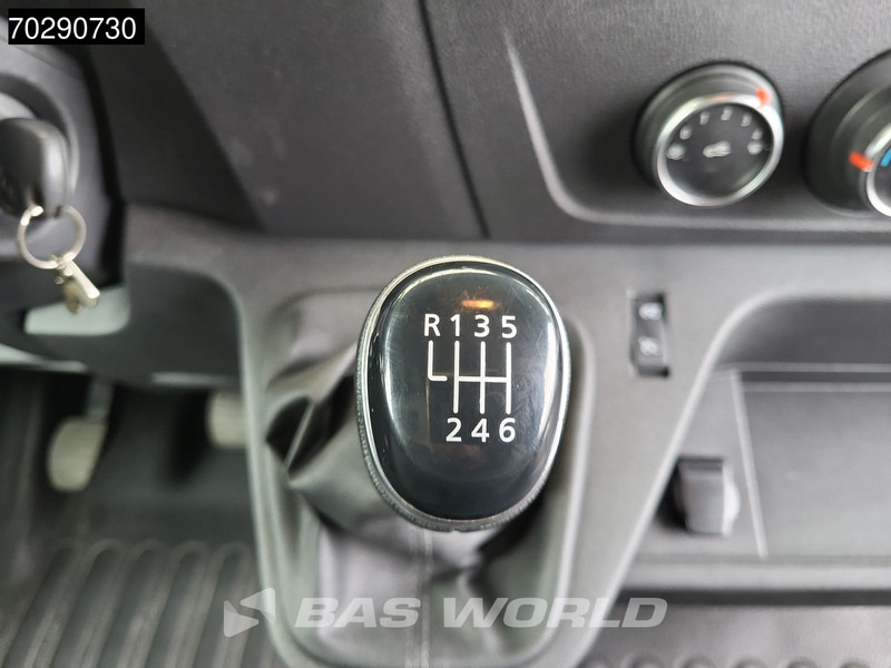 Dostavno vozilo sa zatvorenim sandukom Renault Master 145PK Bakwagen Lowliner Achterdeuren Airco Cruise Euro6 Meubelbak Plancher Foodtruck Paardenwagen 17m3 Airco Cruise control: slika 14 Dostavno vozilo sa zatvorenim sandukom Renault Master 145PK Bakwagen Lowliner Achterdeuren Airco Cruise Euro6 Meubelbak Plancher Foodtruck Paardenwagen 17m3 Airco Cruise control: slika 14