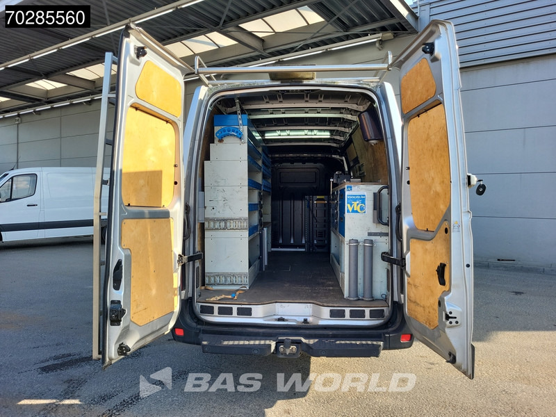 Renault Master 165PK Dubbellucht L3H2 3,5t Trekhaak Navi LED Airco Cruise Camera Parkeersensoren Werkplaatsinrichting Imperiaal Euro6 L3 12m3 Airco T - Furgon: slika 3 Renault Master 165PK Dubbellucht L3H2 3,5t Trekhaak Navi LED Airco Cruise Camera Parkeersensoren Werkplaatsinrichting Imperiaal Euro6 L3 12m3 Airco T - Furgon: slika 3