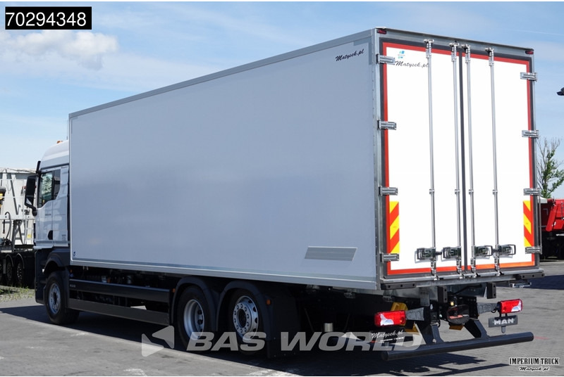 MAN TGX 26.520 TGX 6X2 Thermo King T-1000 R Automatic Lift-Steering Axle Euro 6 - Hladnjača: slika 2 MAN TGX 26.520 TGX 6X2 Thermo King T-1000 R Automatic Lift-Steering Axle Euro 6 - Hladnjača: slika 2