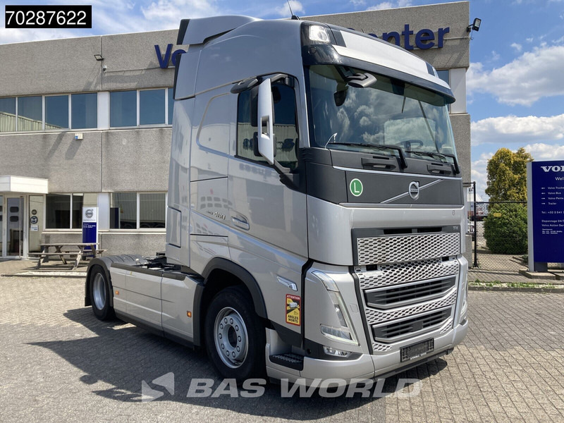 Volvo FH 460 4X2 2x Tanks VEB+ ACC I-Park Cool Navi Euro 6 - Tegljač: slika 3 Volvo FH 460 4X2 2x Tanks VEB+ ACC I-Park Cool Navi Euro 6 - Tegljač: slika 3