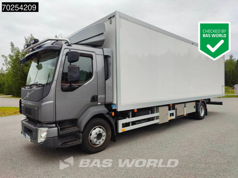 Volvo FL 250 4X2 Like NEW! Exhibition truck EURO 6 - Kamion sa zatvorenim sandukom: slika 1 Volvo FL 250 4X2 Like NEW! Exhibition truck EURO 6 - Kamion sa zatvorenim sandukom: slika 1