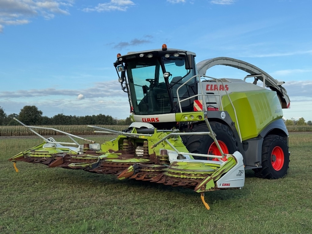 Claas Jaguar 950 Allrad + Claas Orbis 750 - Kombajn za stočnu hranu: slika 3 Claas Jaguar 950 Allrad + Claas Orbis 750 - Kombajn za stočnu hranu: slika 3