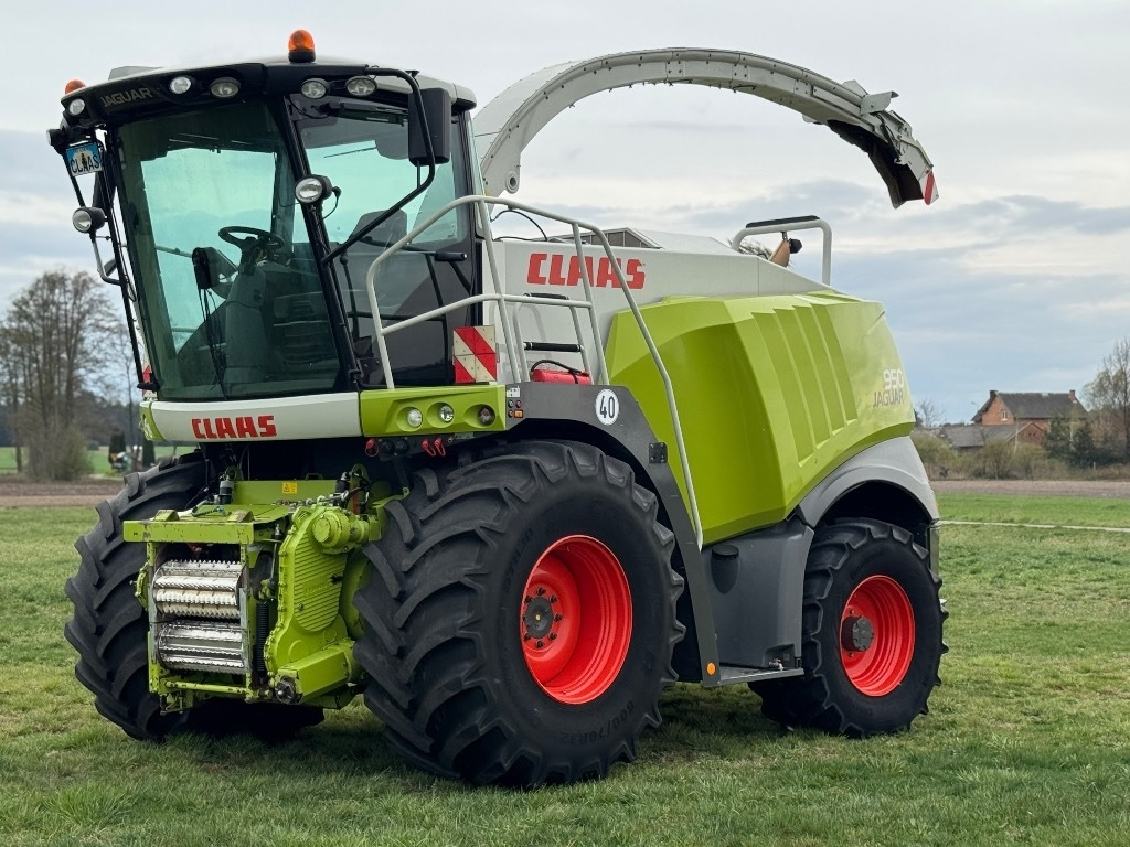 Claas Jaguar 950 Allrad - Kombajn za stočnu hranu: slika 1 Claas Jaguar 950 Allrad - Kombajn za stočnu hranu: slika 1