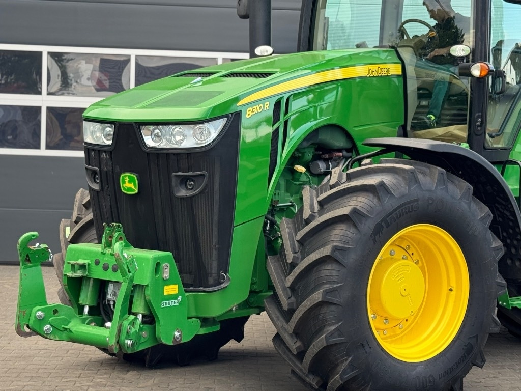 John Deere 8310 R - Traktor: slika 3 John Deere 8310 R - Traktor: slika 3