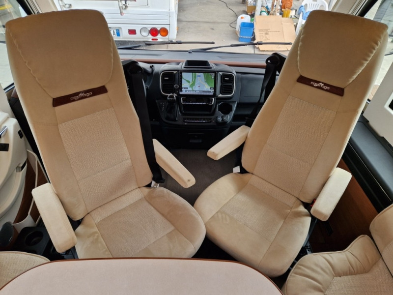 Carthago Chic C Line I 4.9 LE/L - Integrisani kamper: slika 4 Carthago Chic C Line I 4.9 LE/L - Integrisani kamper: slika 4