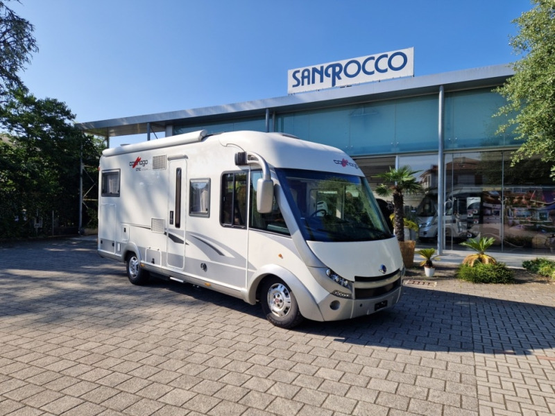 Carthago Chic E-Line 44 - Integrisani kamper: slika 1 Carthago Chic E-Line 44 - Integrisani kamper: slika 1