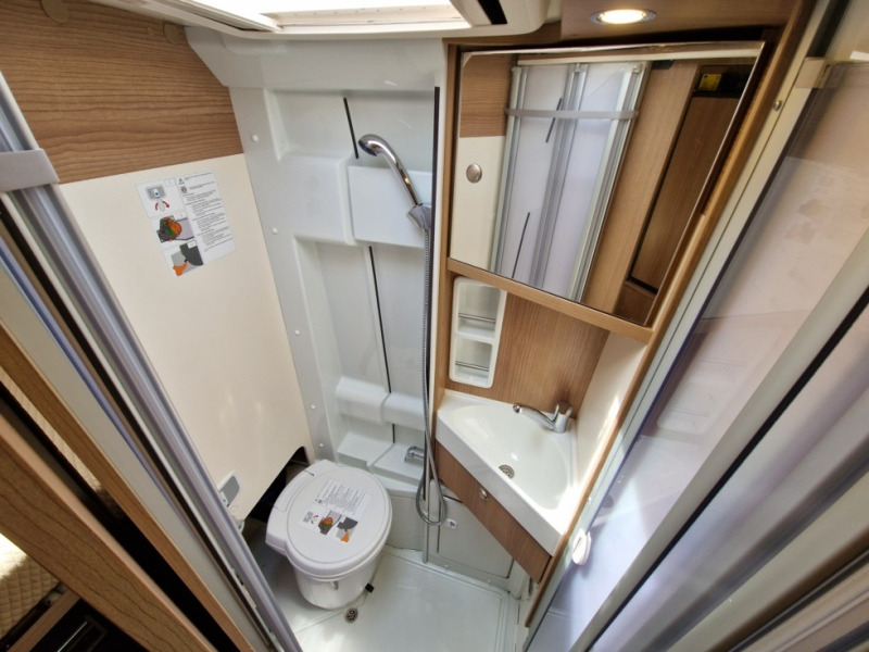 Kamp kombi Malibu Van 600 DB: slika 11