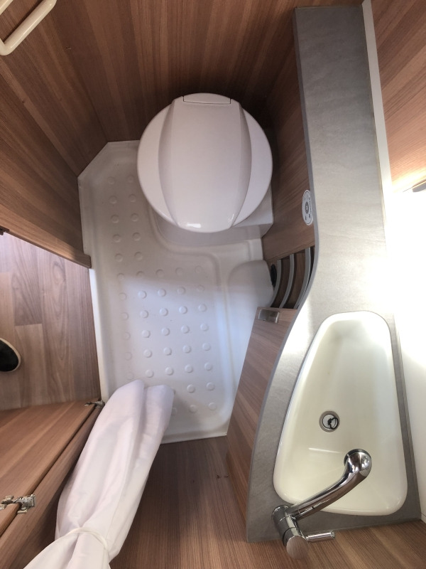 WEINSBERG CARAONE 480 EU - Kamp prikolica: slika 5 WEINSBERG CARAONE 480 EU - Kamp prikolica: slika 5