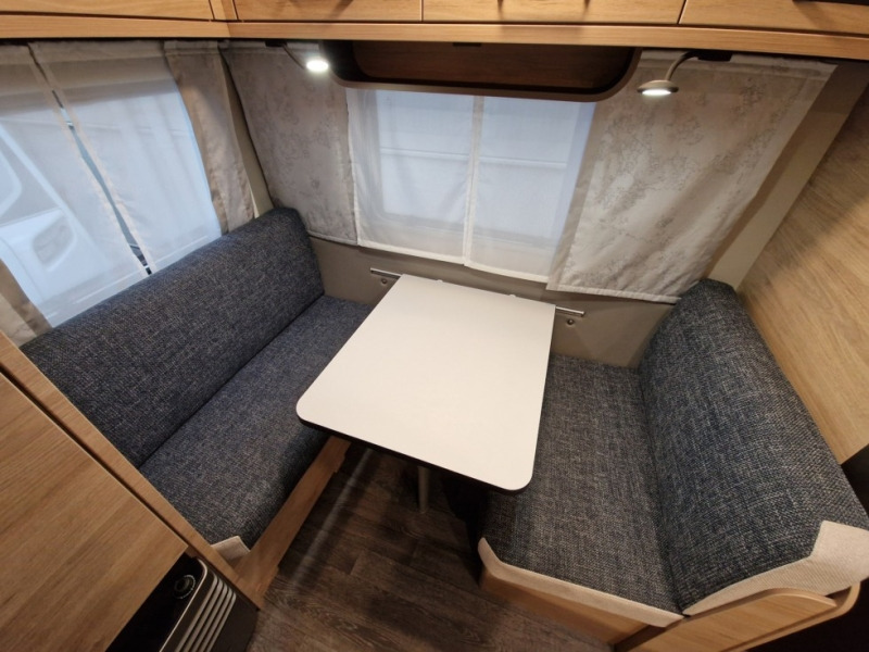 Weinsberg CaraOne 420 QD - Kamp prikolica: slika 5 Weinsberg CaraOne 420 QD - Kamp prikolica: slika 5