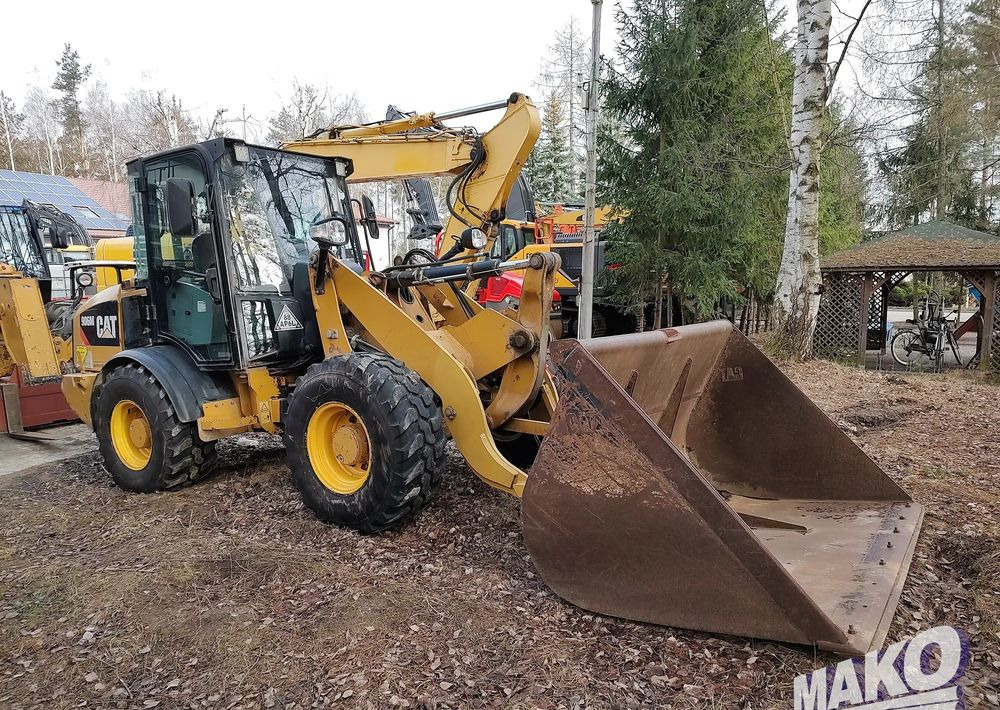 Caterpillar 906M - Utovarivač točkaš: slika 3 Caterpillar 906M - Utovarivač točkaš: slika 3