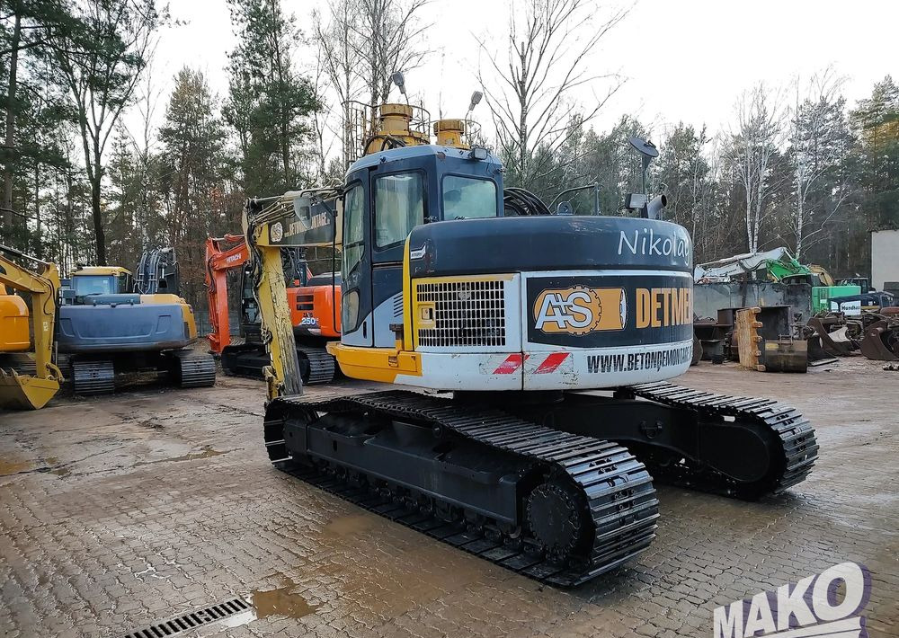 Komatsu PC228USLC-3 - Bager guseničar: slika 2 Komatsu PC228USLC-3 - Bager guseničar: slika 2