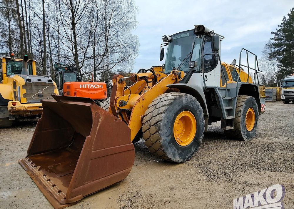 Liebherr L550 - Utovarivač točkaš: slika 1 Liebherr L550 - Utovarivač točkaš: slika 1