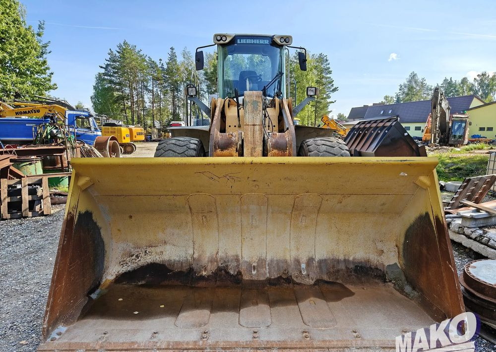 Liebherr L566 - Utovarivač točkaš: slika 5 Liebherr L566 - Utovarivač točkaš: slika 5