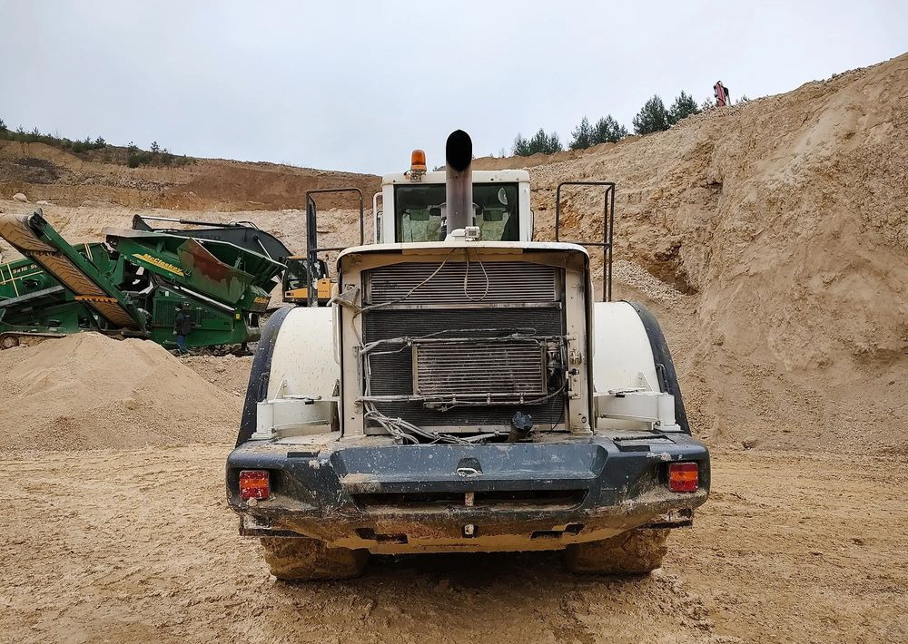 Volvo L180E - Utovarivač točkaš: slika 4 Volvo L180E - Utovarivač točkaš: slika 4
