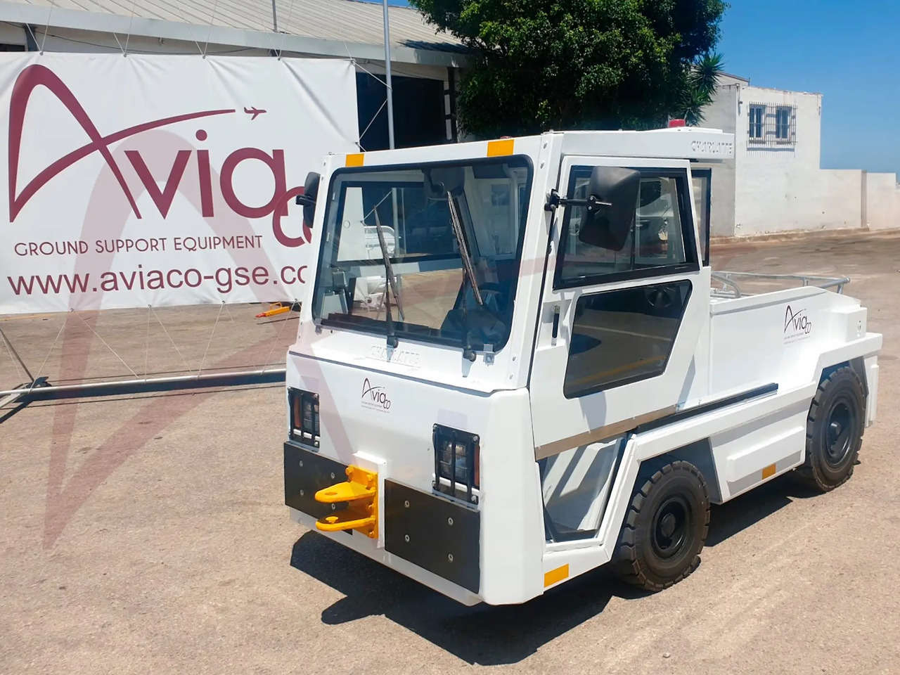 CHARLATTE T135 - Traktor za prtljag: slika 1 CHARLATTE T135 - Traktor za prtljag: slika 1