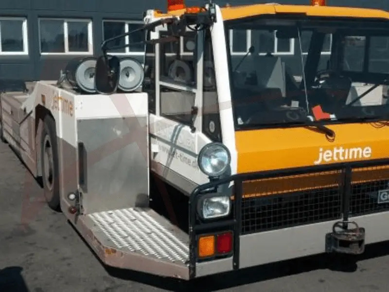 GOLDHOFER AST-2 - Aerodromski traktor: slika 3 GOLDHOFER AST-2 - Aerodromski traktor: slika 3