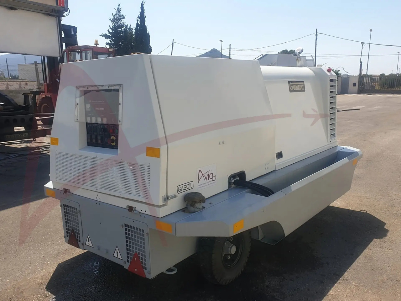 GUINAULT GA120V18D2100 - Zemaljski agregat GPU: slika 4 GUINAULT GA120V18D2100 - Zemaljski agregat GPU: slika 4
