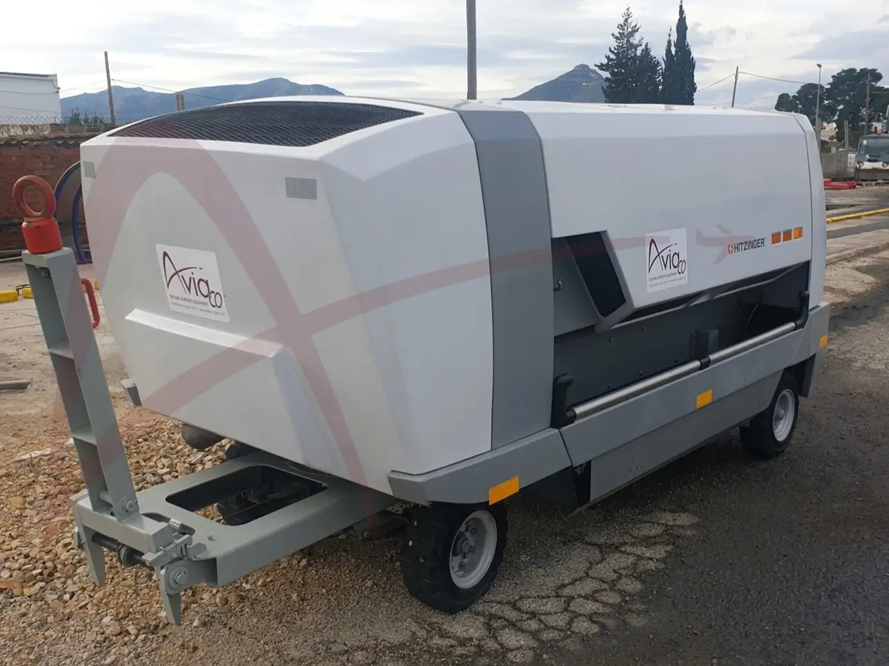 HITZINGER 100MDE18 28 - Zemaljski agregat GPU: slika 1 HITZINGER 100MDE18 28 - Zemaljski agregat GPU: slika 1