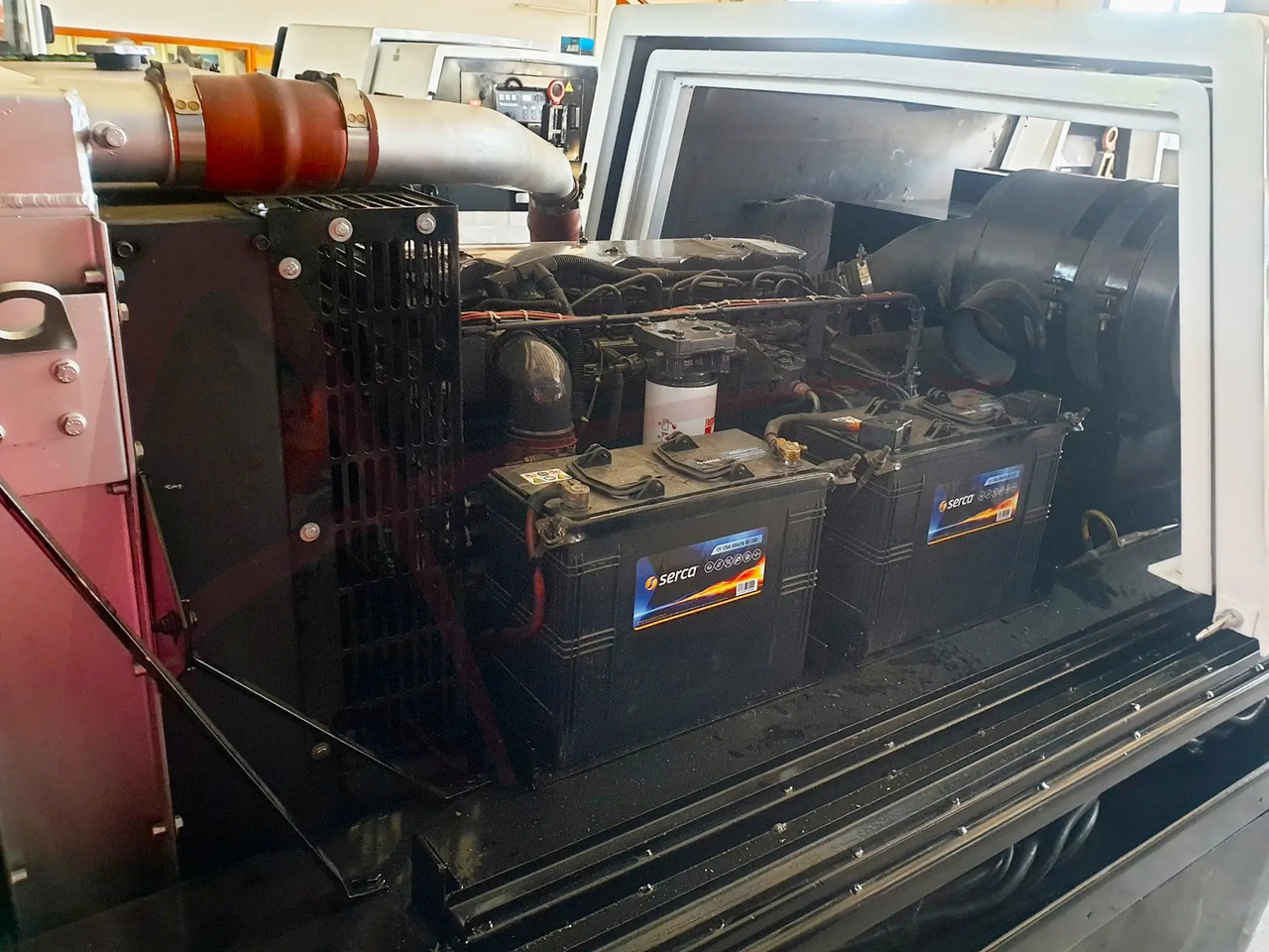 HOUCHIN C690-140 - Zemaljski agregat GPU: slika 3 HOUCHIN C690-140 - Zemaljski agregat GPU: slika 3