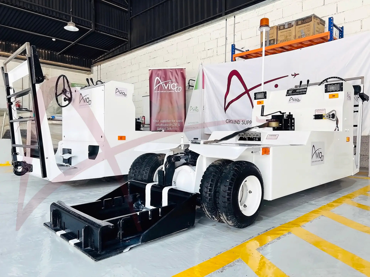 LEKTRO AP8600 - Aerodromski traktor: slika 2 LEKTRO AP8600 - Aerodromski traktor: slika 2