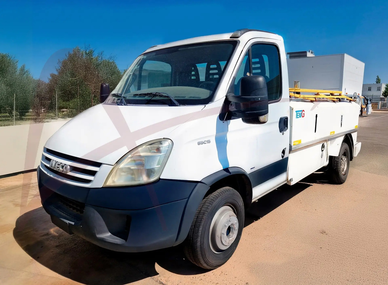 TEMG TG-0218 - Vozilo za servis toaleta: slika 1 TEMG TG-0218 - Vozilo za servis toaleta: slika 1