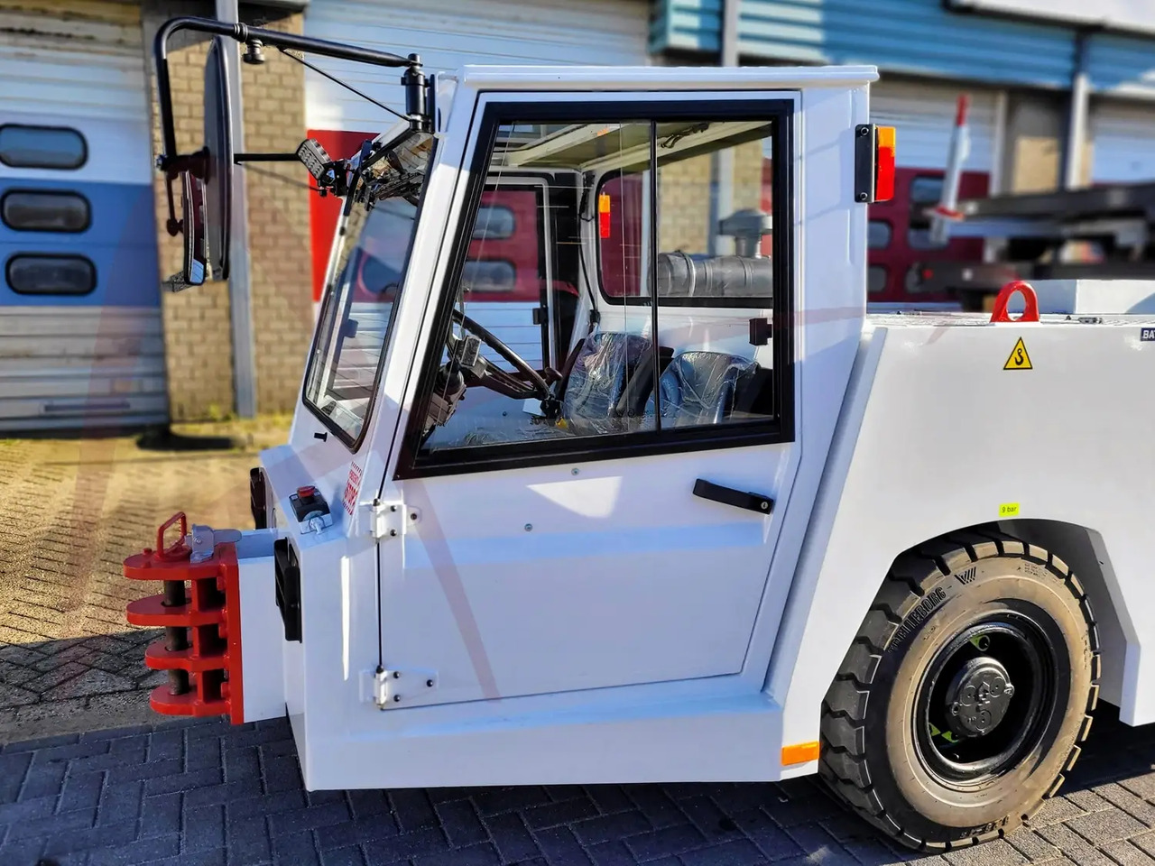 TLD TMX-100 - Aerodromski traktor: slika 3 TLD TMX-100 - Aerodromski traktor: slika 3