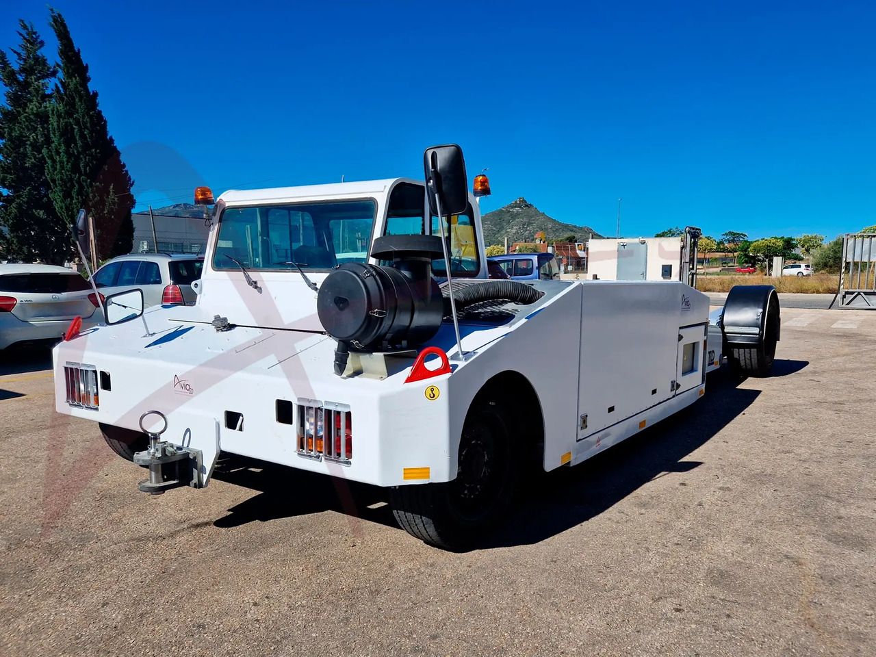 TLD TPX-200-MT - Aerodromski traktor: slika 3 TLD TPX-200-MT - Aerodromski traktor: slika 3
