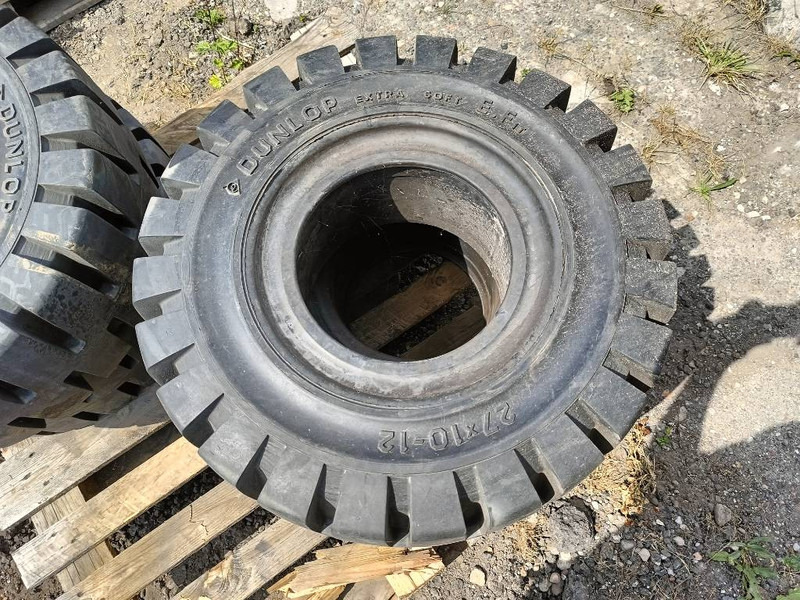 Banden landbouwbanden michelin dunlop 9.5R17.5 + 2 - Шины и диски za Građevinska mašina: slika 5 Banden landbouwbanden michelin dunlop 9.5R17.5 + 2 - Шины и диски za Građevinska mašina: slika 5