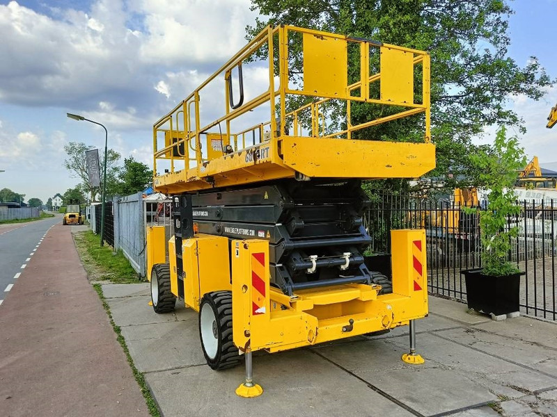 GMG 6094-RT platform hi lift schaar hoogwerker 18 m CE - Lift u obliku makaza: slika 5 GMG 6094-RT platform hi lift schaar hoogwerker 18 m CE - Lift u obliku makaza: slika 5