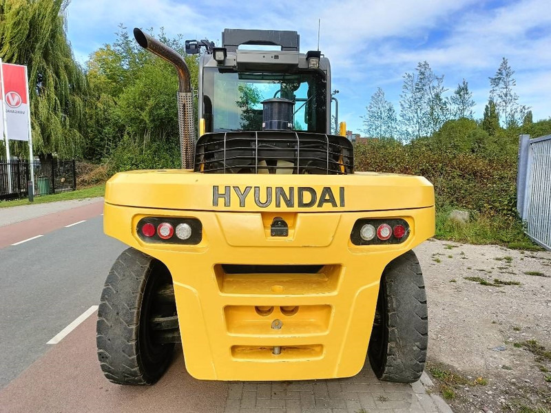 Hyundai 160 D-9 heftruck forklift stapler 16 ton CE - Dizel viljuškar: slika 3 Hyundai 160 D-9 heftruck forklift stapler 16 ton CE - Dizel viljuškar: slika 3