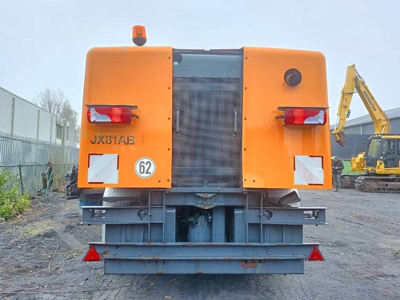 Schmidt TSJ630 man runway snow cleaning sneeuwschuif 2008 - Raonik za sneg za Poljoprivredna mašina: slika 3 Schmidt TSJ630 man runway snow cleaning sneeuwschuif 2008 - Raonik za sneg za Poljoprivredna mašina: slika 3