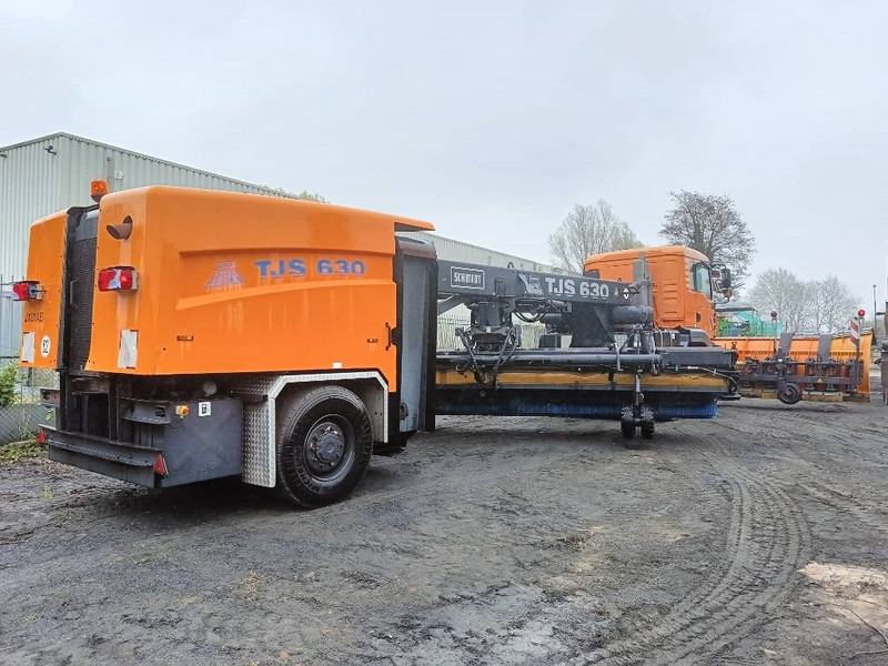 Schmidt TSJ630 man runway snow cleaning sneeuwschuif 2008 - Raonik za sneg za Poljoprivredna mašina: slika 2 Schmidt TSJ630 man runway snow cleaning sneeuwschuif 2008 - Raonik za sneg za Poljoprivredna mašina: slika 2