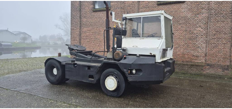 Terberg trt89 4x4 terminal trekker tractor port truck - Terminalni traktor: slika 1 Terberg trt89 4x4 terminal trekker tractor port truck - Terminalni traktor: slika 1