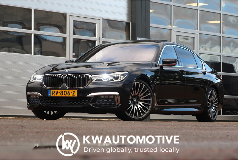 BMW 7 Serie 740Ld xDrive High Executive M-PAKKET/ MASSAGE/ PANO/ DEALER OND/ VOL! - Limuzina: slika 1 BMW 7 Serie 740Ld xDrive High Executive M-PAKKET/ MASSAGE/ PANO/ DEALER OND/ VOL! - Limuzina: slika 1