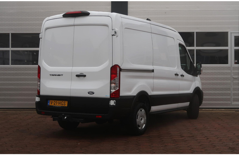 Ford Transit 350 2.0 TDCI L2H2 RWD CAMERA/ APPLE CARPLAY/ AIRCO/ CRUISE/ TREKHAAK - Furgon: slika 4 Ford Transit 350 2.0 TDCI L2H2 RWD CAMERA/ APPLE CARPLAY/ AIRCO/ CRUISE/ TREKHAAK - Furgon: slika 4