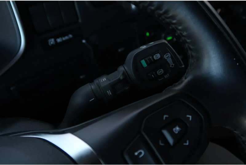 Scania 540S NGS FULL AIR/ RETARDER/ ALCOA/ LEATHER/ 2X TANK/ PARK AIRCO - Tegljač: slika 4 Scania 540S NGS FULL AIR/ RETARDER/ ALCOA/ LEATHER/ 2X TANK/ PARK AIRCO - Tegljač: slika 4