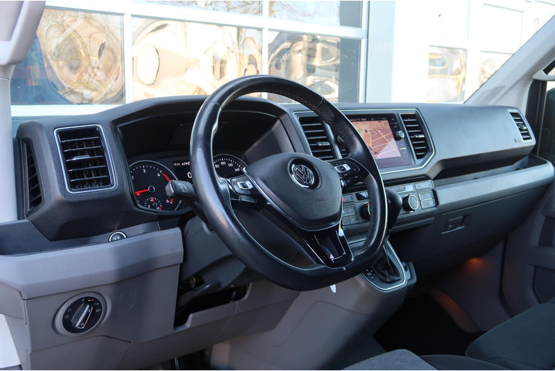 Volkswagen Crafter 35 2.0 TDI L3H3 AUT/ CAMERA/ LED/ ACC/ AIRCO/ NAVI/ TREKHAAK - Furgon: slika 2 Volkswagen Crafter 35 2.0 TDI L3H3 AUT/ CAMERA/ LED/ ACC/ AIRCO/ NAVI/ TREKHAAK - Furgon: slika 2