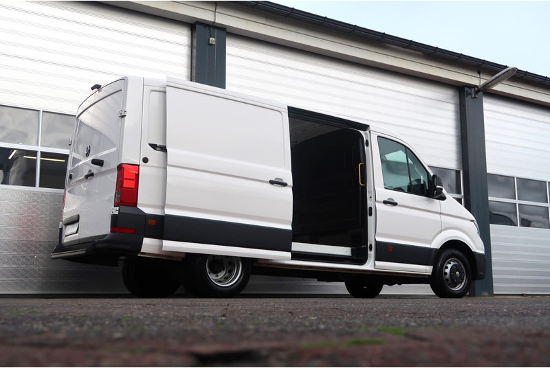 Volkswagen Crafter 50 2.0 TDI DL L3H2 3.5 T/ LED/ CAMERA/ NAVI/ CRUISE/ CLIMA/ DUBBEL LUCHT - Furgon: slika 4 Volkswagen Crafter 50 2.0 TDI DL L3H2 3.5 T/ LED/ CAMERA/ NAVI/ CRUISE/ CLIMA/ DUBBEL LUCHT - Furgon: slika 4