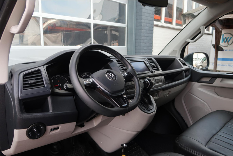 Volkswagen Transporter 2.0 TDI L2H1 Highline AUT/ NAVI/ CAMERA/ CRUISE/ AIRCO/ LEDER/ TREKHAAK - Mali kombi: slika 2 Volkswagen Transporter 2.0 TDI L2H1 Highline AUT/ NAVI/ CAMERA/ CRUISE/ AIRCO/ LEDER/ TREKHAAK - Mali kombi: slika 2