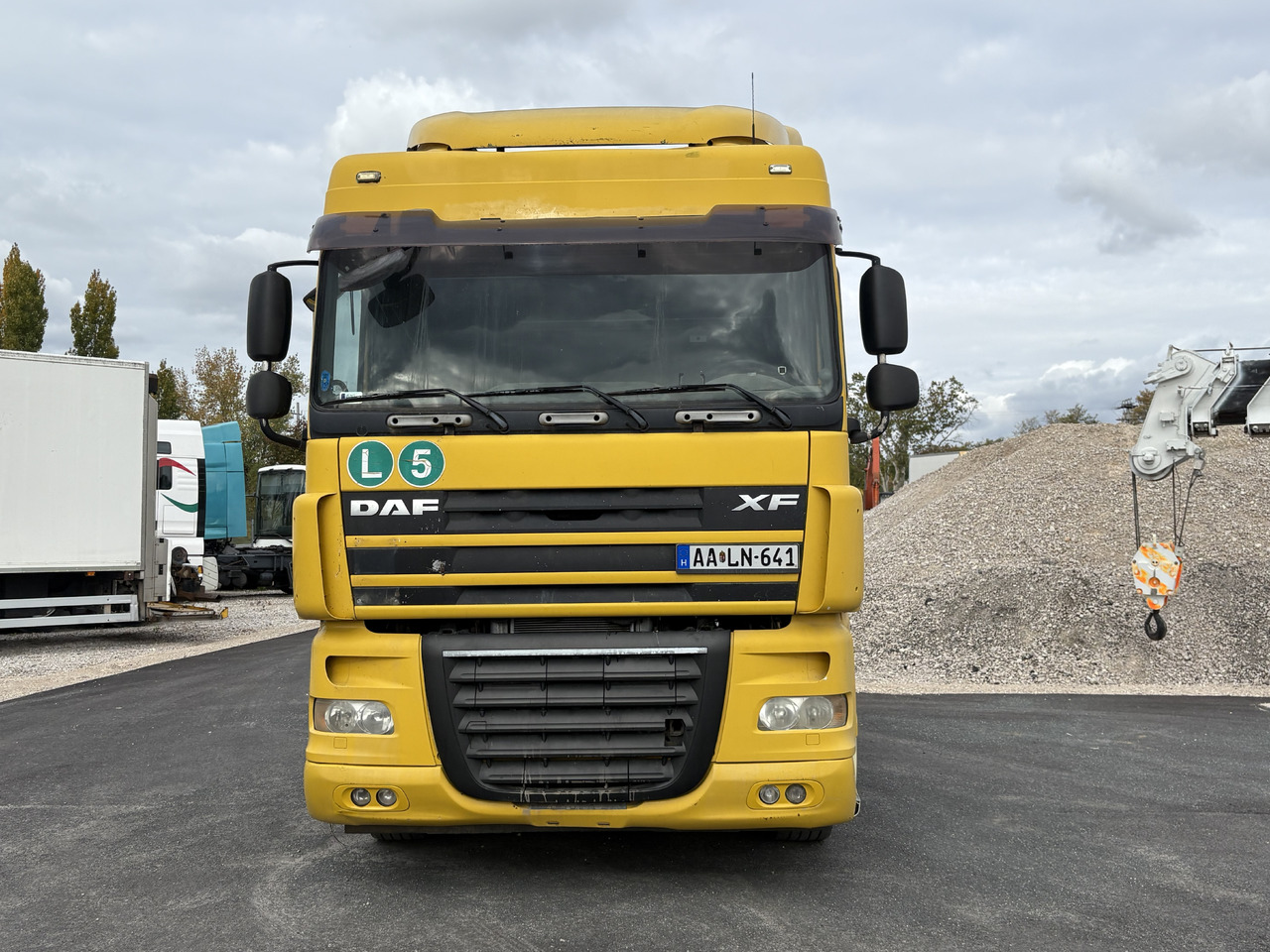 DAF Xf 105.410 EURO5 standard automatic 4x2 - Tegljač: slika 1 DAF Xf 105.410 EURO5 standard automatic 4x2 - Tegljač: slika 1