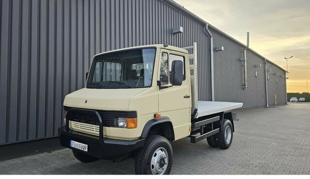 MERCEDES-BENZ 814 DA T2 Vario 4x4 Allrad... - Kamp kombi: slika 1 MERCEDES-BENZ 814 DA T2 Vario 4x4 Allrad... - Kamp kombi: slika 1